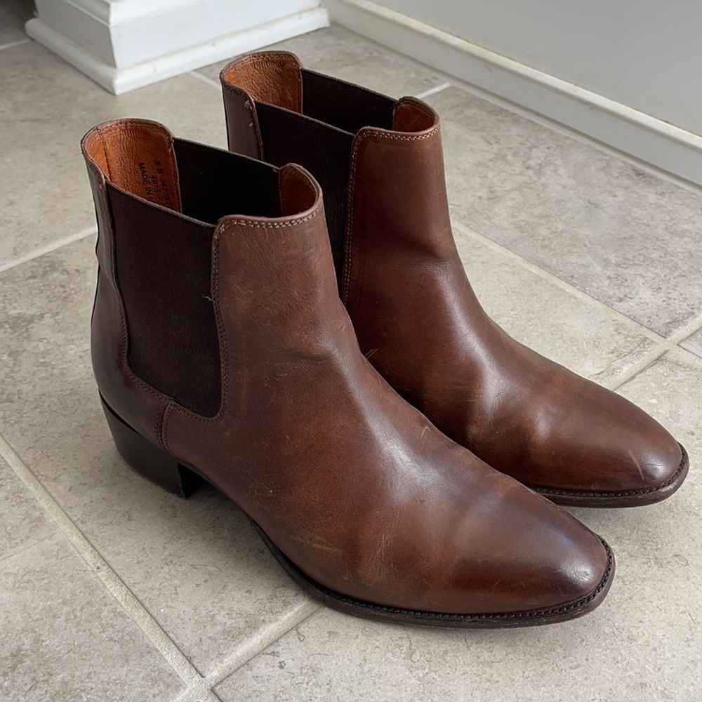 Frye Classic Melissa Chelsea Boots